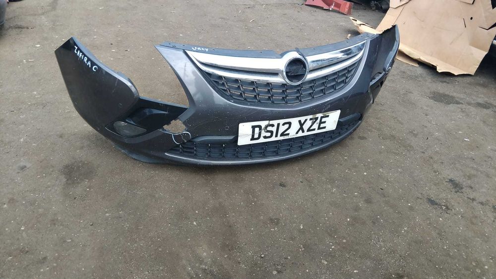 Bara fata Opel Zafira C an 2012