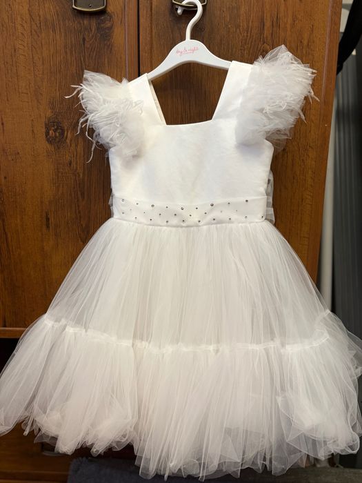 Нарядное платье для девочек