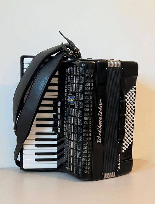 аккордеон weltmeister