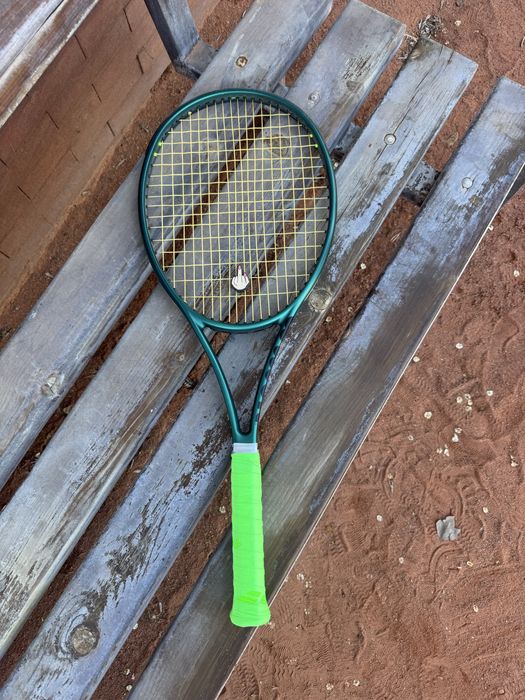 Тенис ракети Wilson Blade 98S v8 и v9