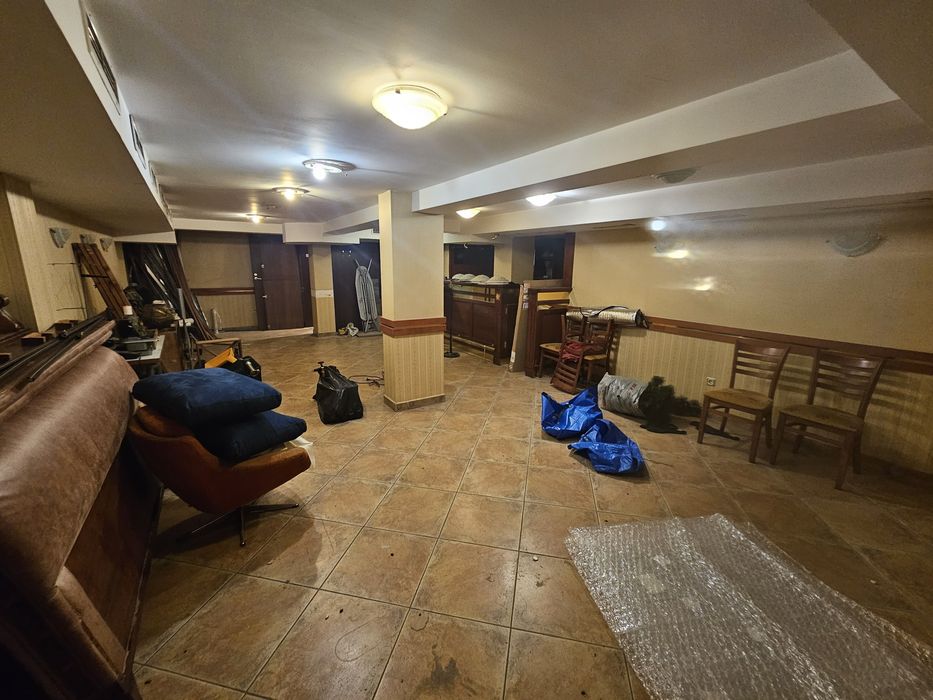 Дава се под наем Офис в София, Център - 120 кв.м за 498.27 € - Снимка #2