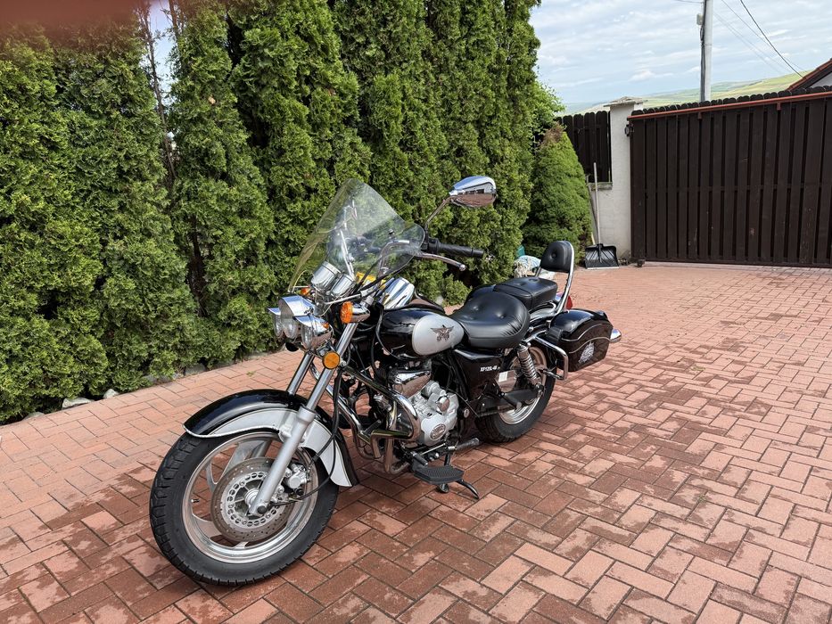 Chopper Pioneer 125 cc (Stil Virago / Shadow/Rebel/Marauder/Daystar)Rar efectuat