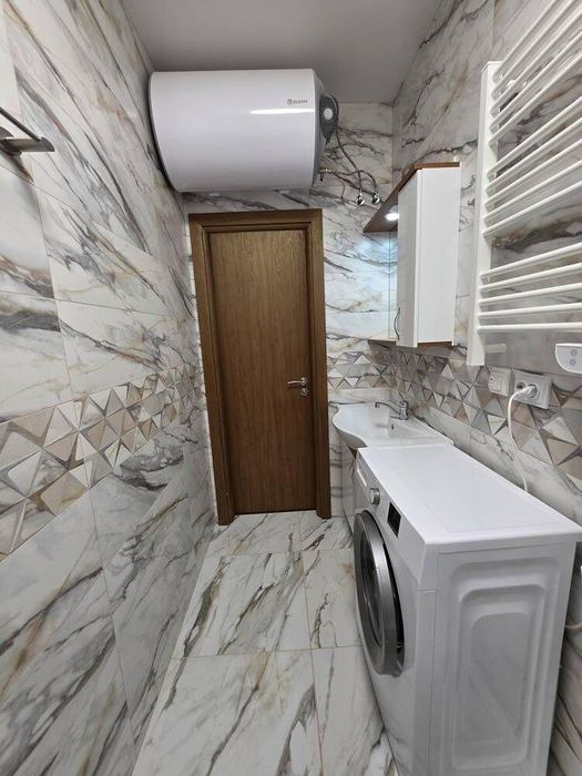 Дава се под наем Двустаен апартамент в Бургас, Възраждане - 56 кв.м за 598.23 € - Снимка #5
