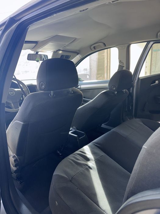 Opel Astra h 2006