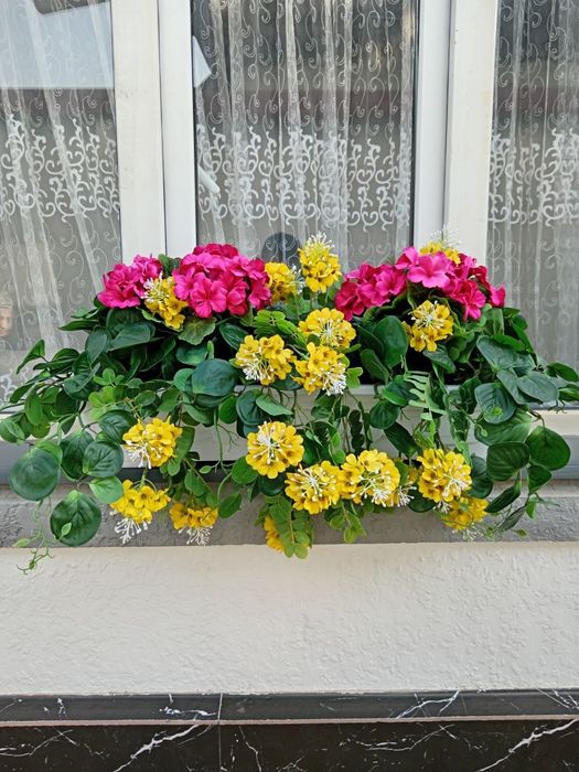 Декоративные растения искусственные цветы и деревья