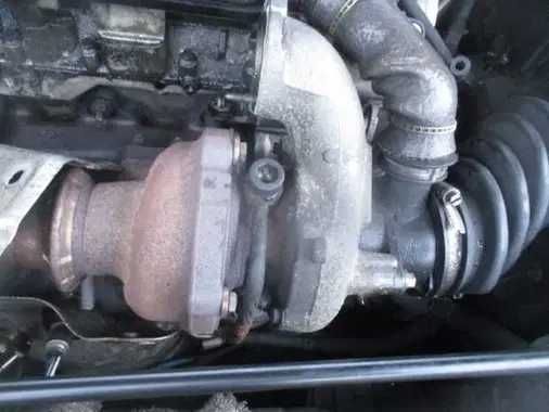 Turbosuflanta turbina FORD FOCUS 3 an 2012 motor 1,6 diesel HDI euro5