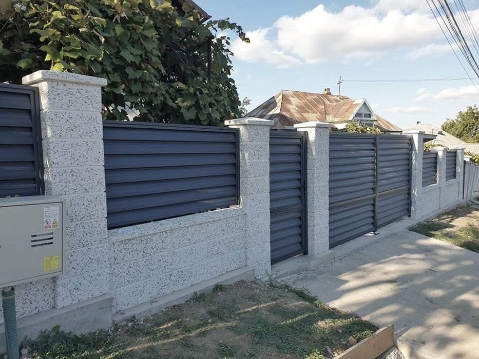 Garduri din panou stil jaluzele, din sipca metalica, tabla, plasa, BCA