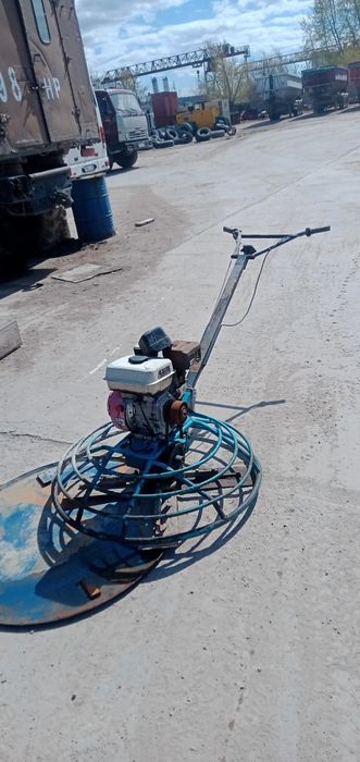 Затирочный машина для бетона