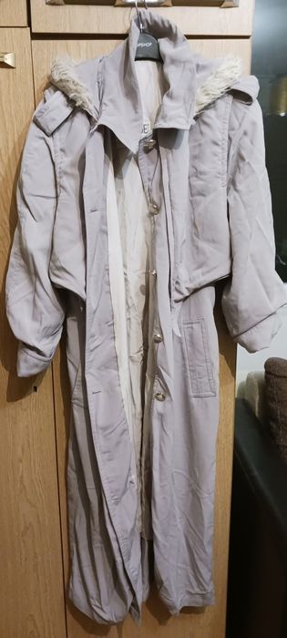 Дамски шлифер и дамски джемпер