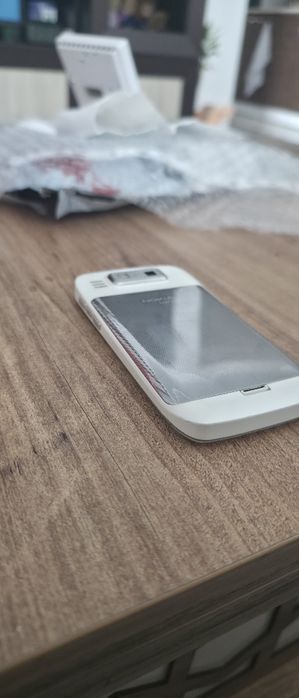 Nokia E72 Нокиа Е72