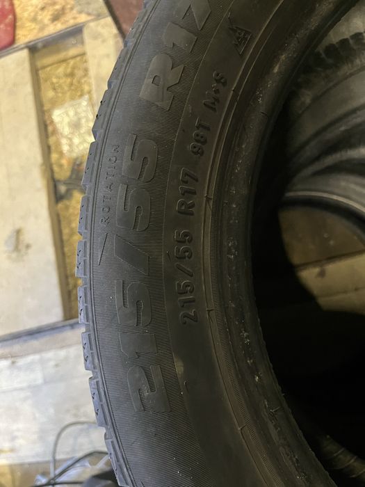Продам резину зимнюю R17