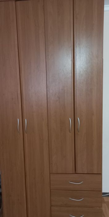 Шкафы, прихожка б/у