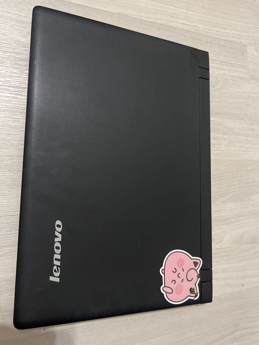 Продам ноутбук Lenovo 80MJ