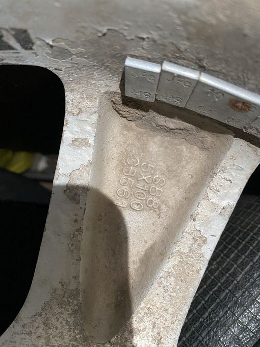 Продам диски субару оригинал r16