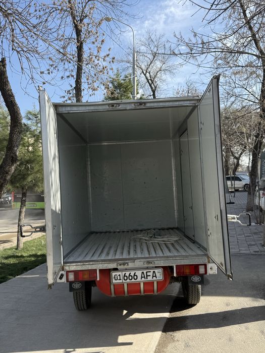 Faw T80 ( Labo ) Furgon 2023