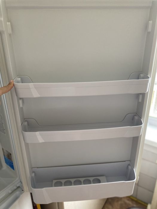 Хододильник INDESIT