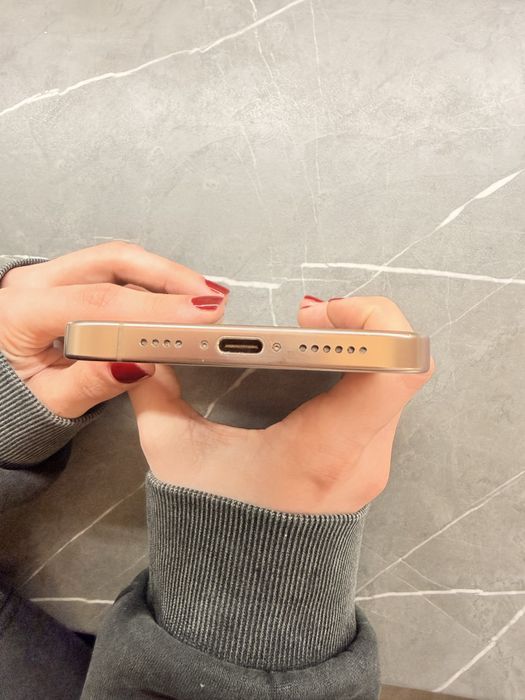 Iphone 16 pro max  256gb