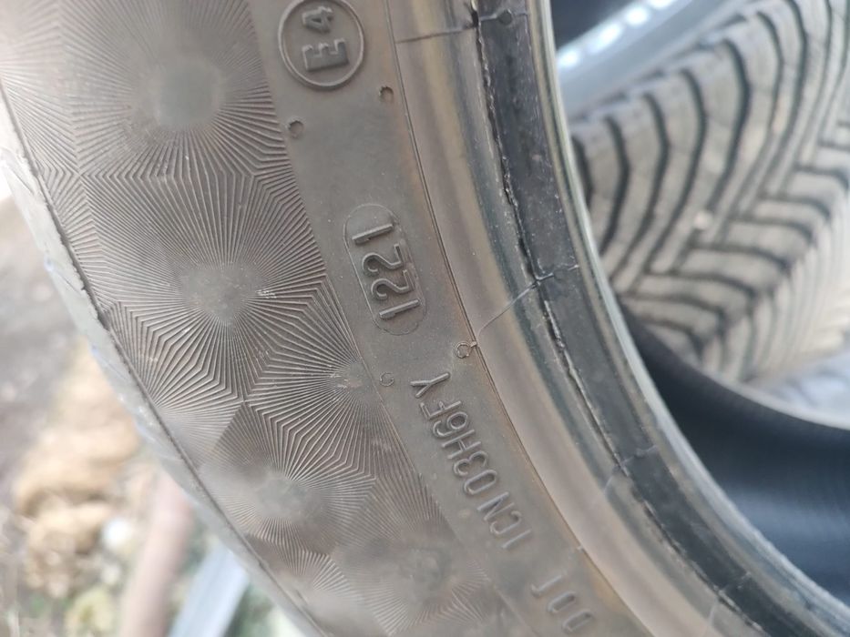 Continental 225/55/19