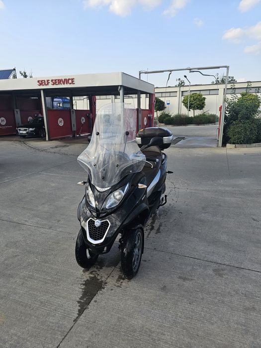 Piaggio MP3 300IE BUSINESS Categoria B