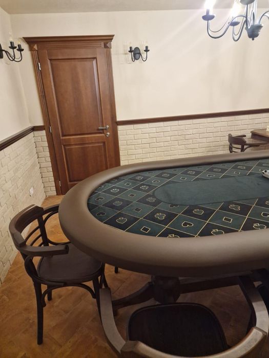 Masa Poker Stejar + Mese remi stejar auriu CustomTables.eu scaune stoc