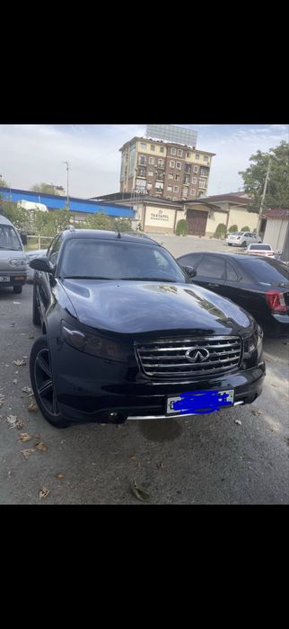Автомобиль INFINITY