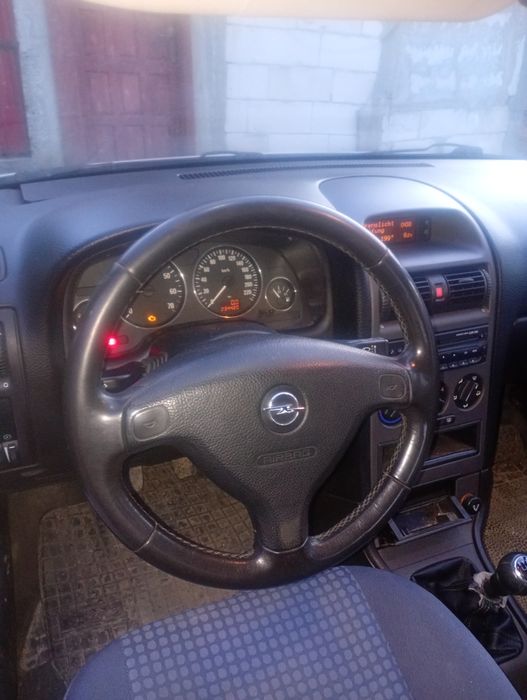 Vând Opel Astra G