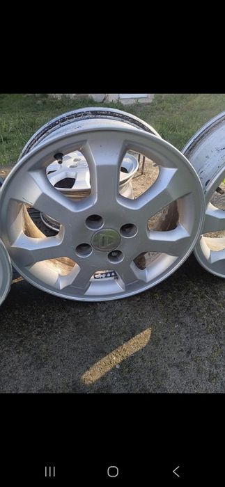 jante aliaj logan pe 15