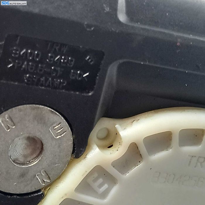 Centura Siguranta Dreapta Fata Pasager Skoda Fabia 2 2007 - 2015 Cod 5J0857702B [2486]