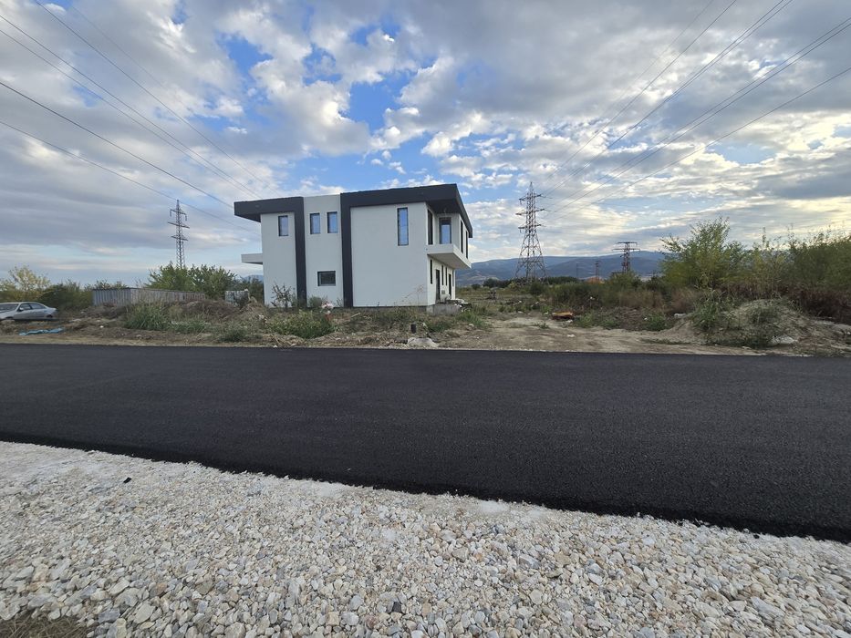 Двуетажна къща в Беломорски