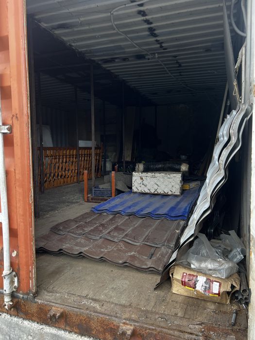Продам 2 контейнера 40 фут