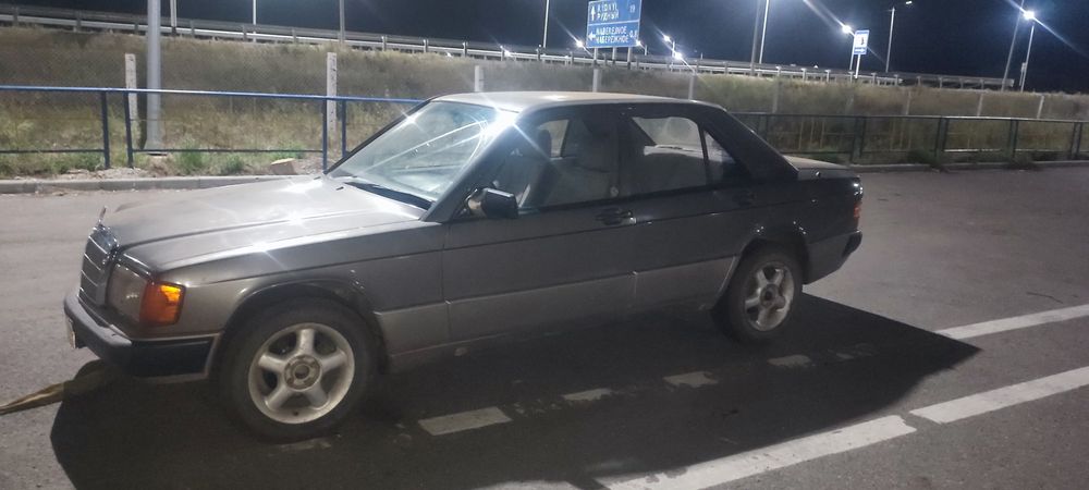 Продам Мерседес 190.