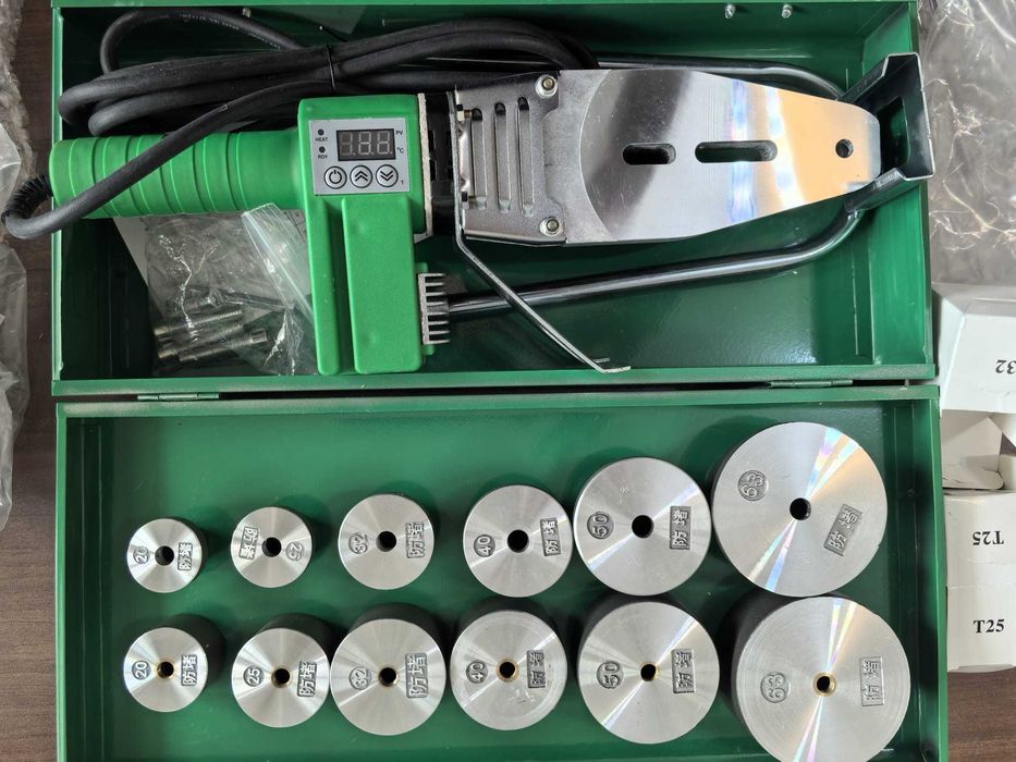 Plita lipit PPR 2000W, 400C, 6 capete 20-63, afisaj electronic