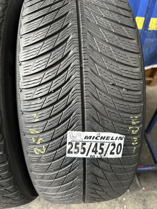 255/45/20 Michelin M+S
