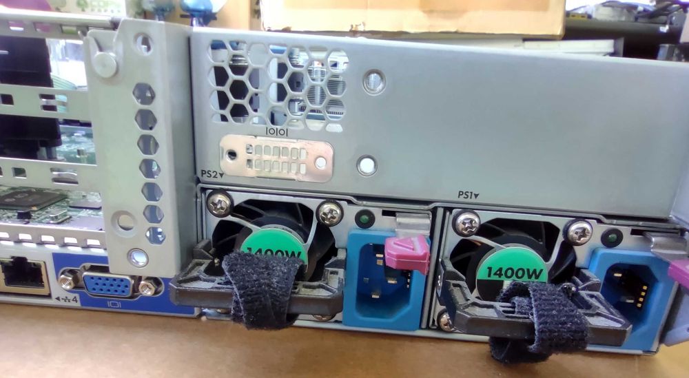 Сървър HPE DL380 Gen9 12 LFF Xeon Е5-2660v4 14C 2.2-2.9GH 32GB P440ar