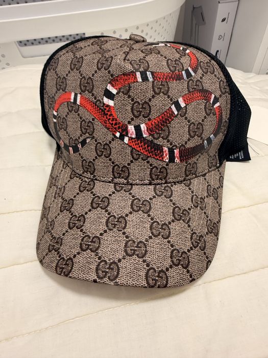 sapca gucci nou nouta sarpe