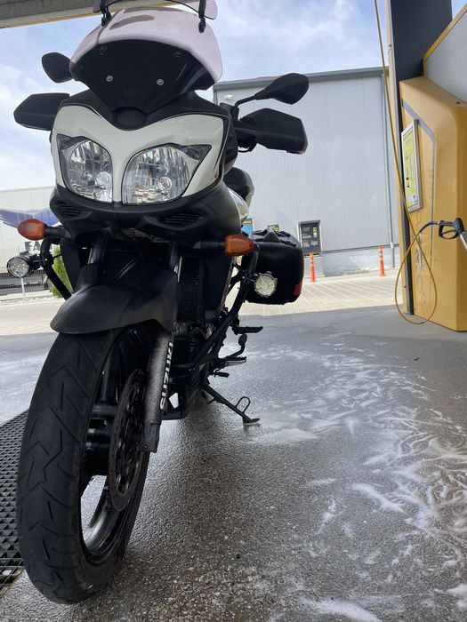 Suzuki V-strom 650 …ABS