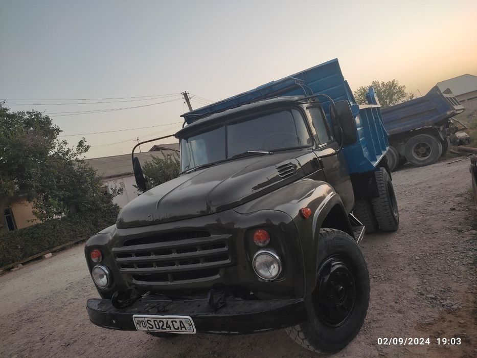 Зил сотилади матор каробка редуктор янги