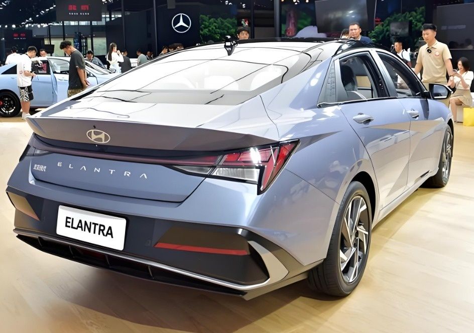 Hyundai Elantra китай корей