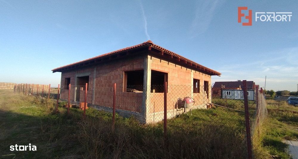 Casa individula la ROSU, 4 camere - Becicherecu Mic, teren 499 mp