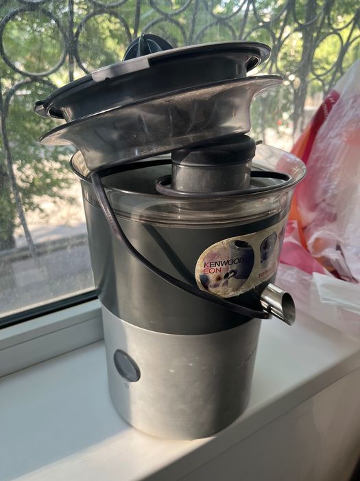 Соковыжималка Kenwood