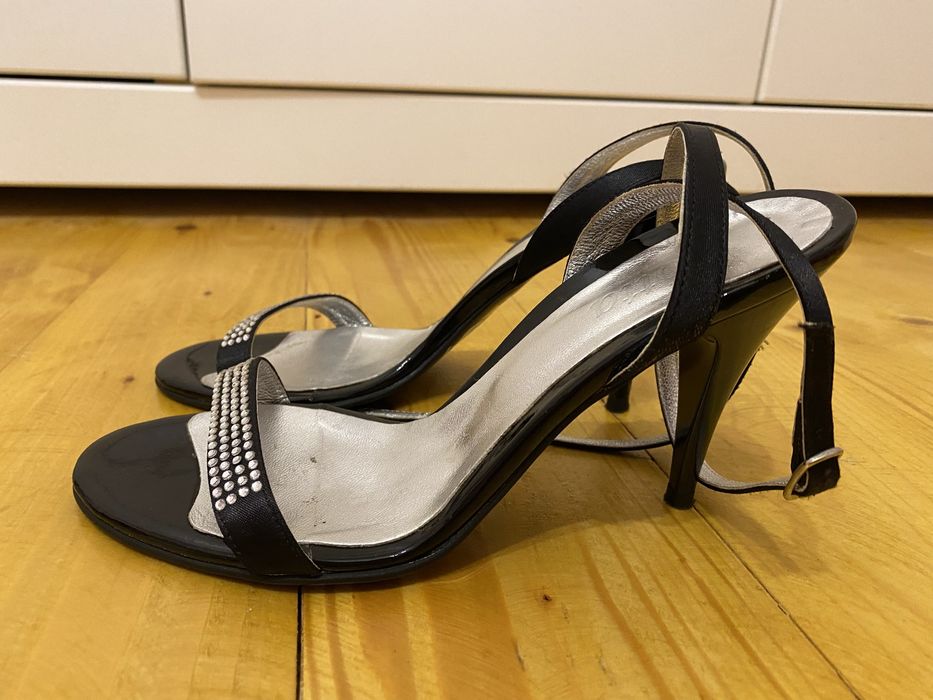 sandale cu toc stiletto