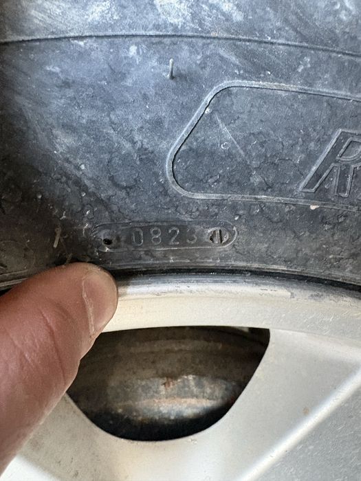 Днжати оригинални от Freelander 17 5х114.3 цен отвор 64.1 ET46 7J