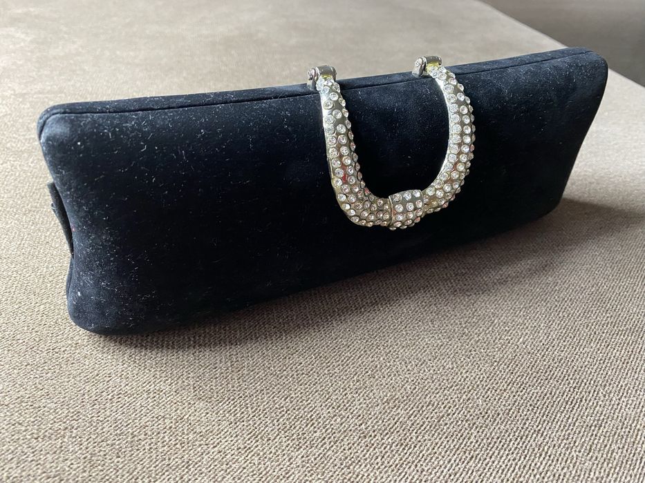 Продам новый клатч на цепочке