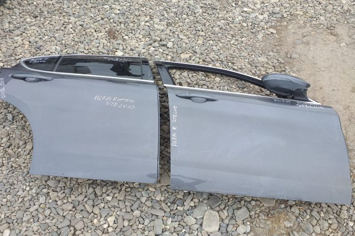 Dezmembrez Alfa Romeo Stelvio 949 [2017 - 2020] Crossover 2.2 D AT Q4 (180 hp)