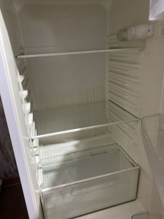 холодильник с моразилкой