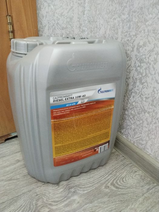 Продам моторное масло 15000