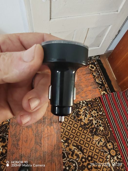 Încărcător rapid la bricheta