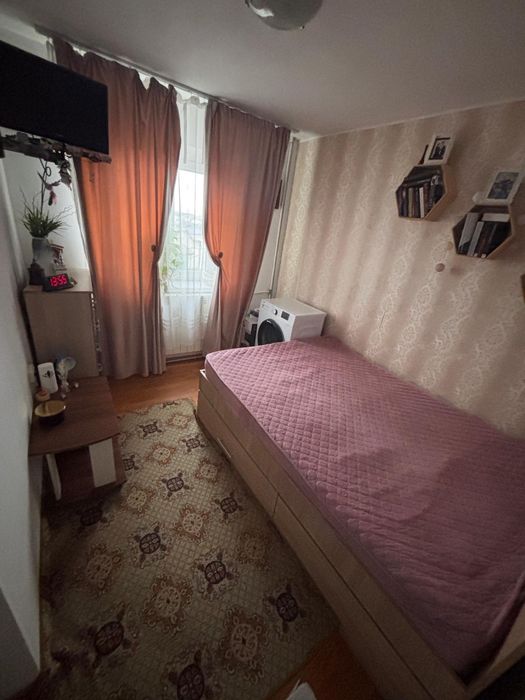 Vand apartament doua camere in cartierul 23 tulcea