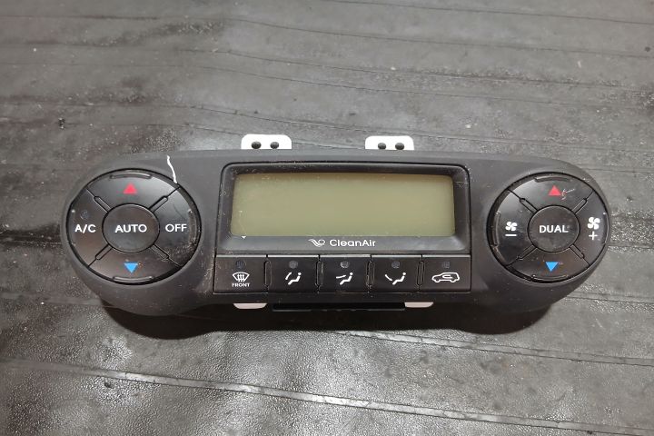 Comanda AC 97250-2Y400 97250-2Y400 Hyundai ix35 prima generatie (face