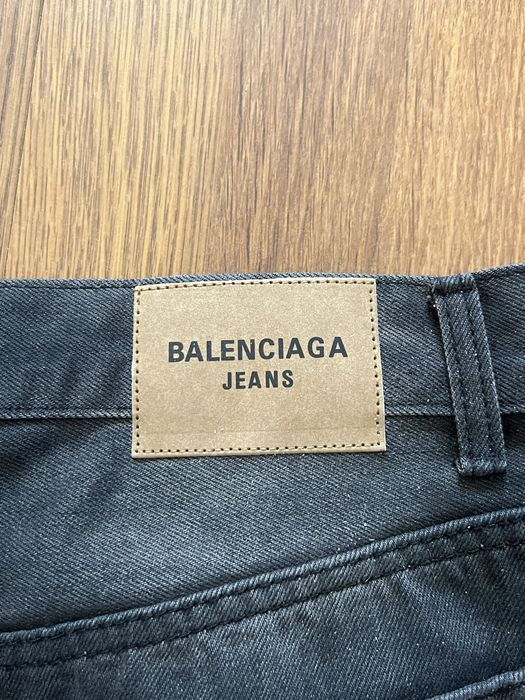 balenciaga baggy jeans